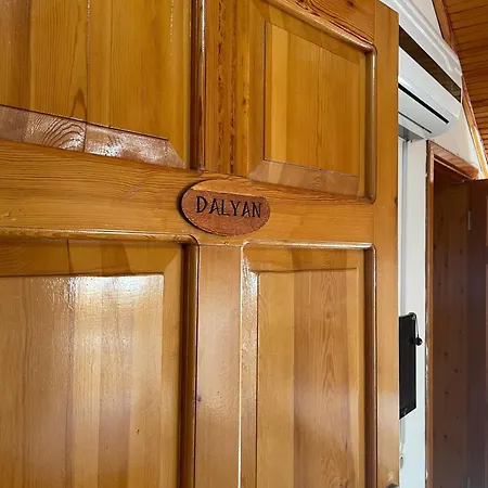 民宿 Bedesten Çeşme