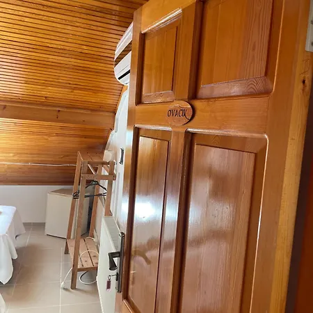 Homestay Bedesten *