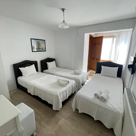 Bedesten Homestay *