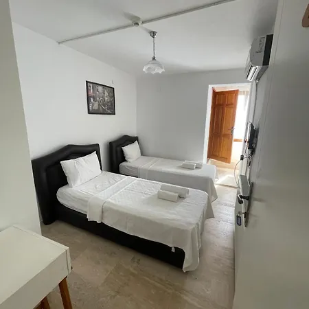 Bedesten Cesme